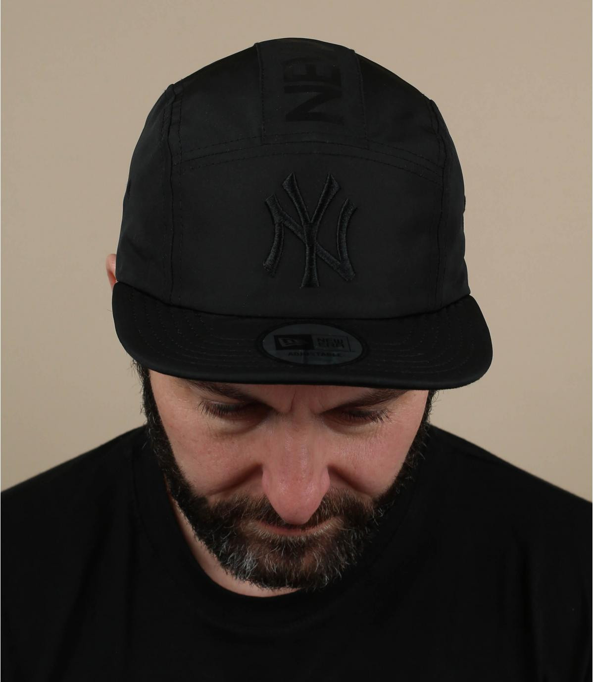 black 5 panel NY cap MLB Camper NY black